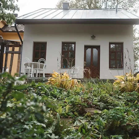 Horsky Se Zahradou Na Javorne U Zelezne Rudy *